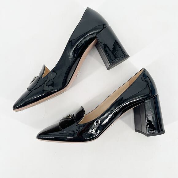 Prada Black Patent Vernice Metal Triangle Logo Block Heel Loafer Pumps IT 38 - Picture 5 of 14